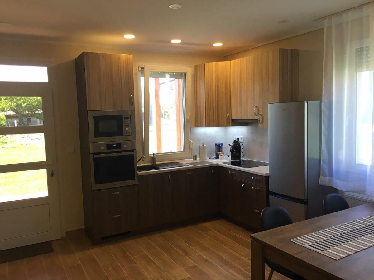 Konrad Apartman Villa Balatonmariafurdo Exterior photo